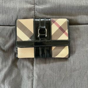 Womens Burberry wallet